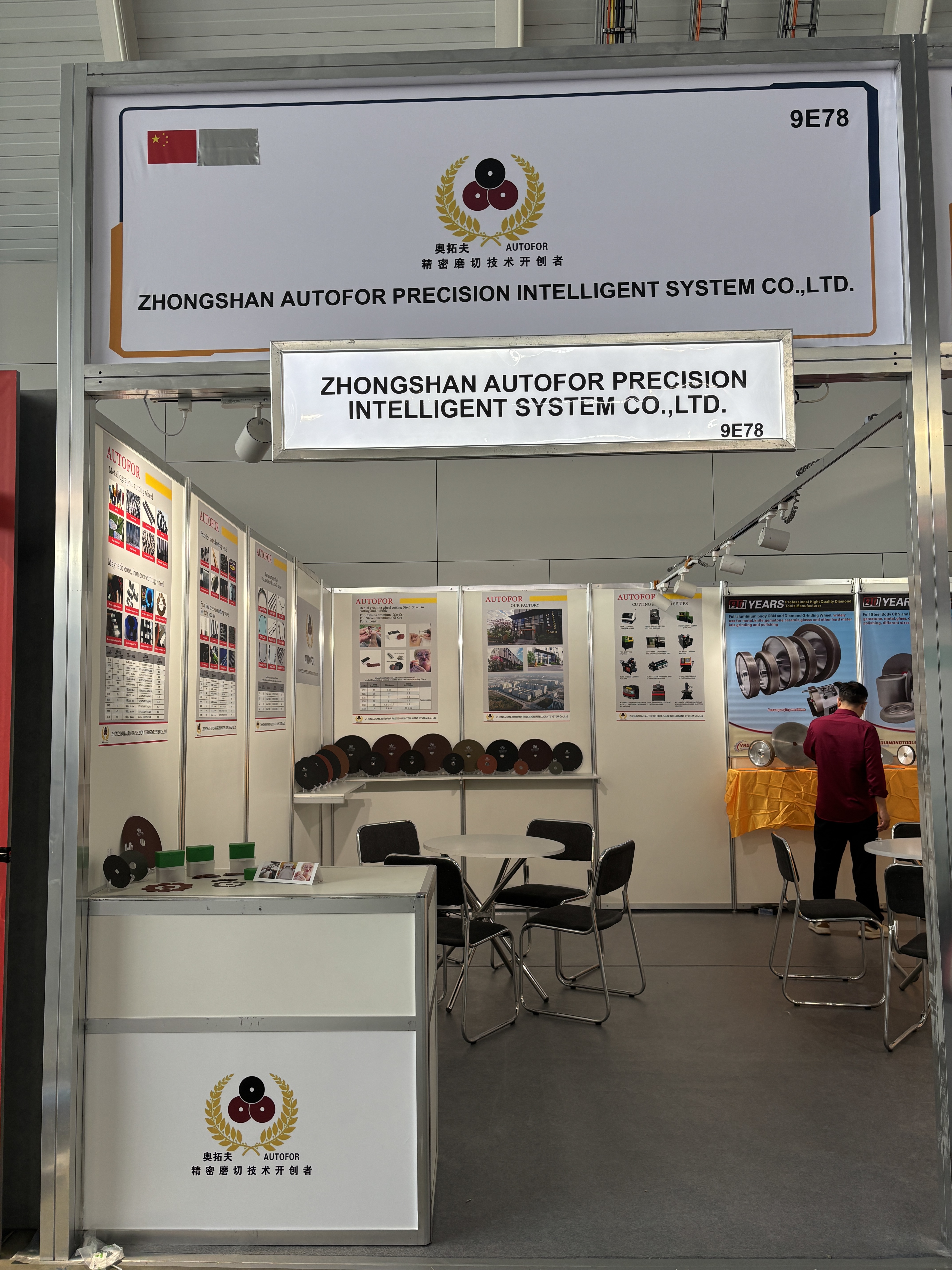 ultimo caso aziendale circa Nel 2026, i dischi da taglio e i fluidi da taglio GrindingHub saranno esposti al Grinding Show di Stoccarda, in Germania.